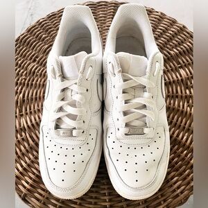 Women’s Nike Air Force 1